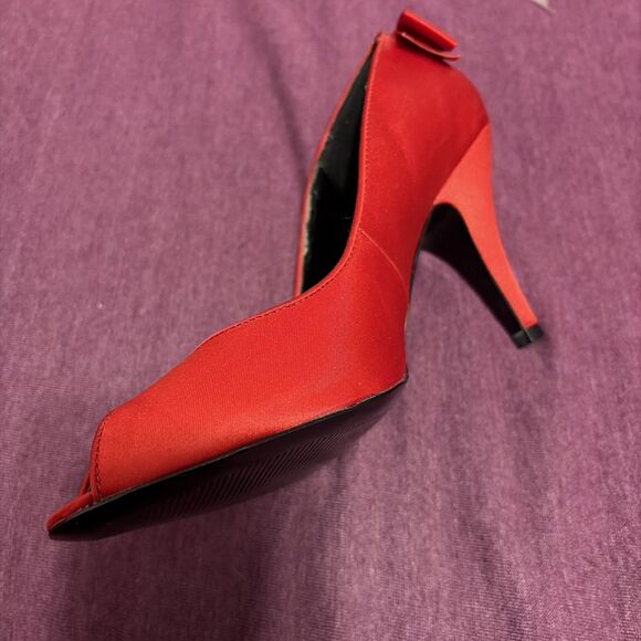 Hollywould For Target Grace Women 8 Red Satin ￼Heels Vintage Y2K Glam Girl Boss - Picture 9 of 10